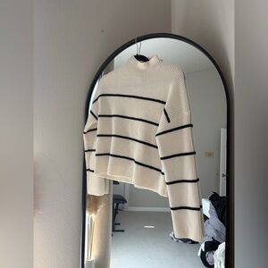 Abercrombie easy funnel neck sweater